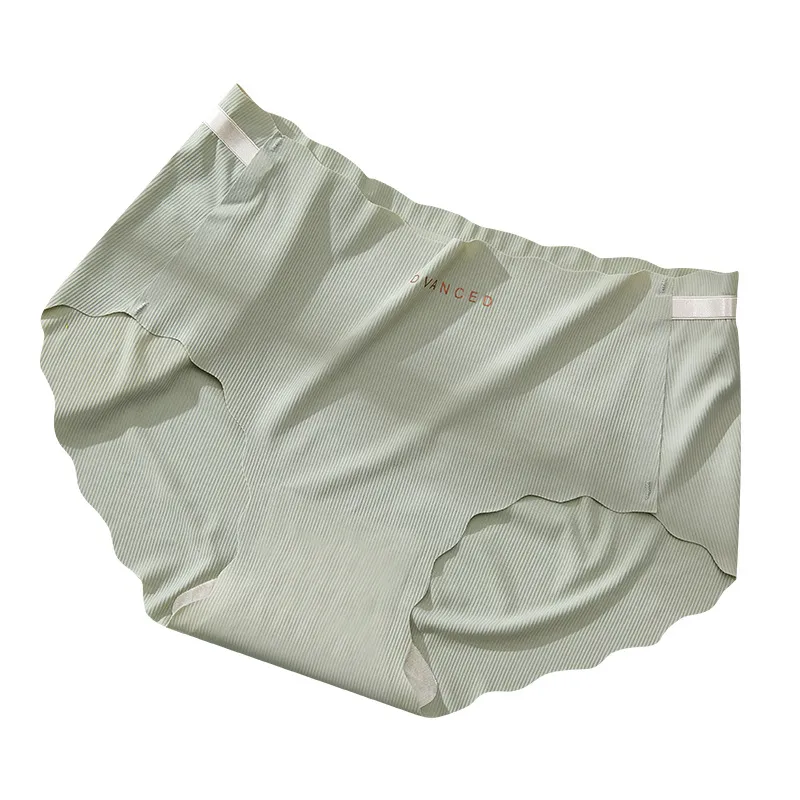 シームレス 無地 伸縮性がある 高通気 肌に優しい 薄手 蒸れない スタンダードショーツ