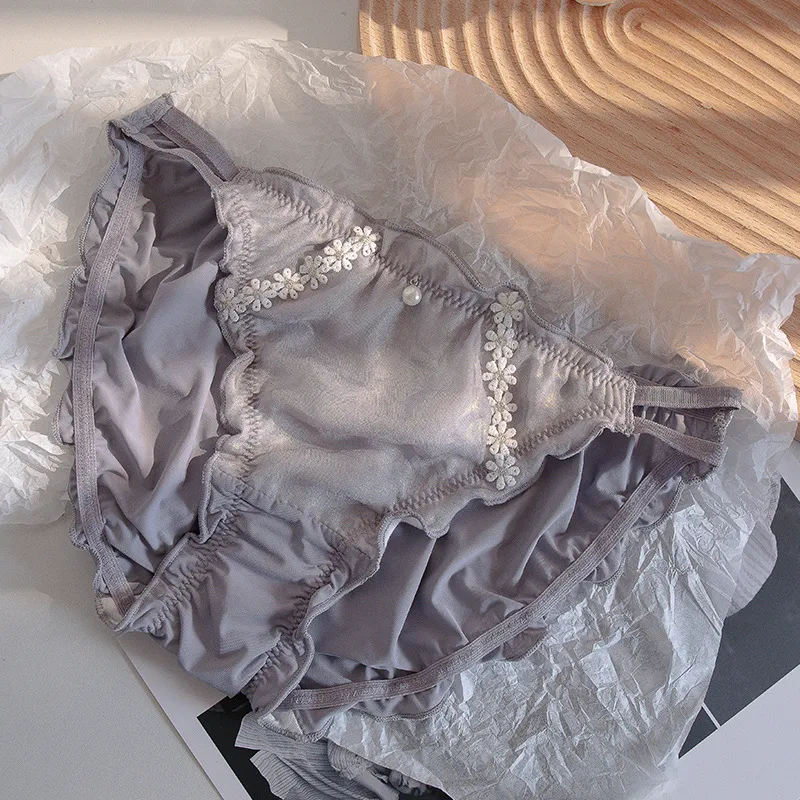 スウィート ヒナギク パール付き 美尻 パンティ 柔らかい スタンダードショーツ