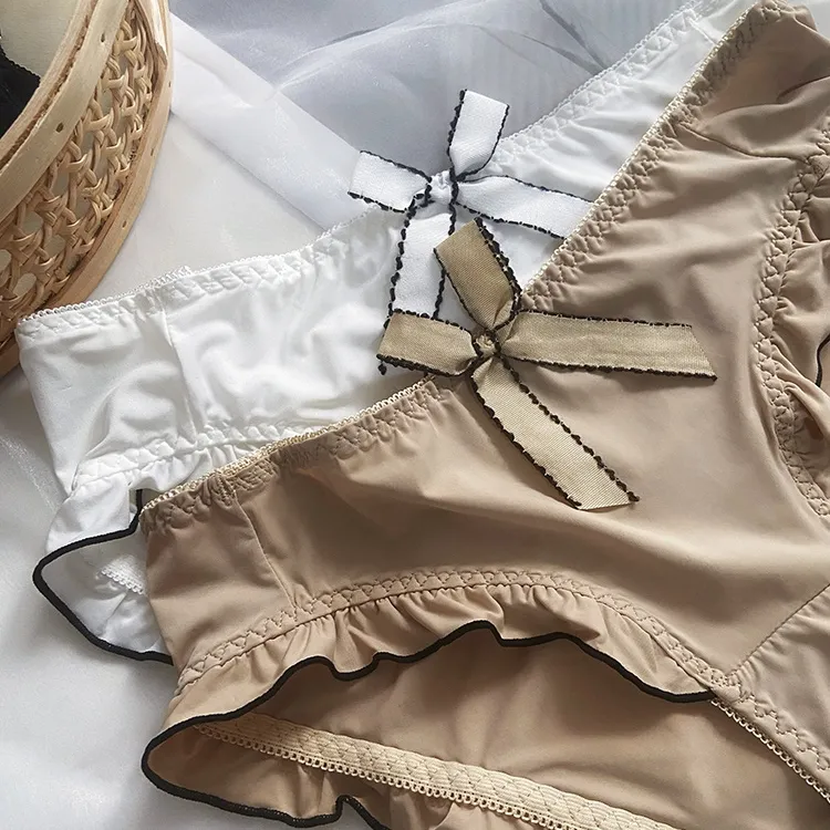 可愛い リボン付き フリル クッション性 3色展開 通気性良い 無地 スタンダードショーツ
