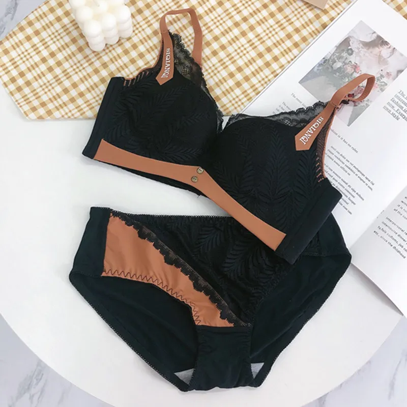 フェミニン レース 配色 胸大きく見え ノンワイヤー 貧乳専用 A-Bカップ 離れ乳改善 ブラ・ショーツセット