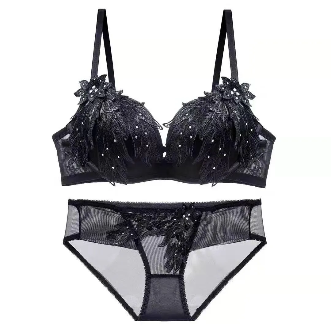 華やか 羽飾り ノンワイヤー A-Bカップ 単品販売可能 おしゃれ 美乳 ハミ肉ゼロ ブラ・ショーツセット