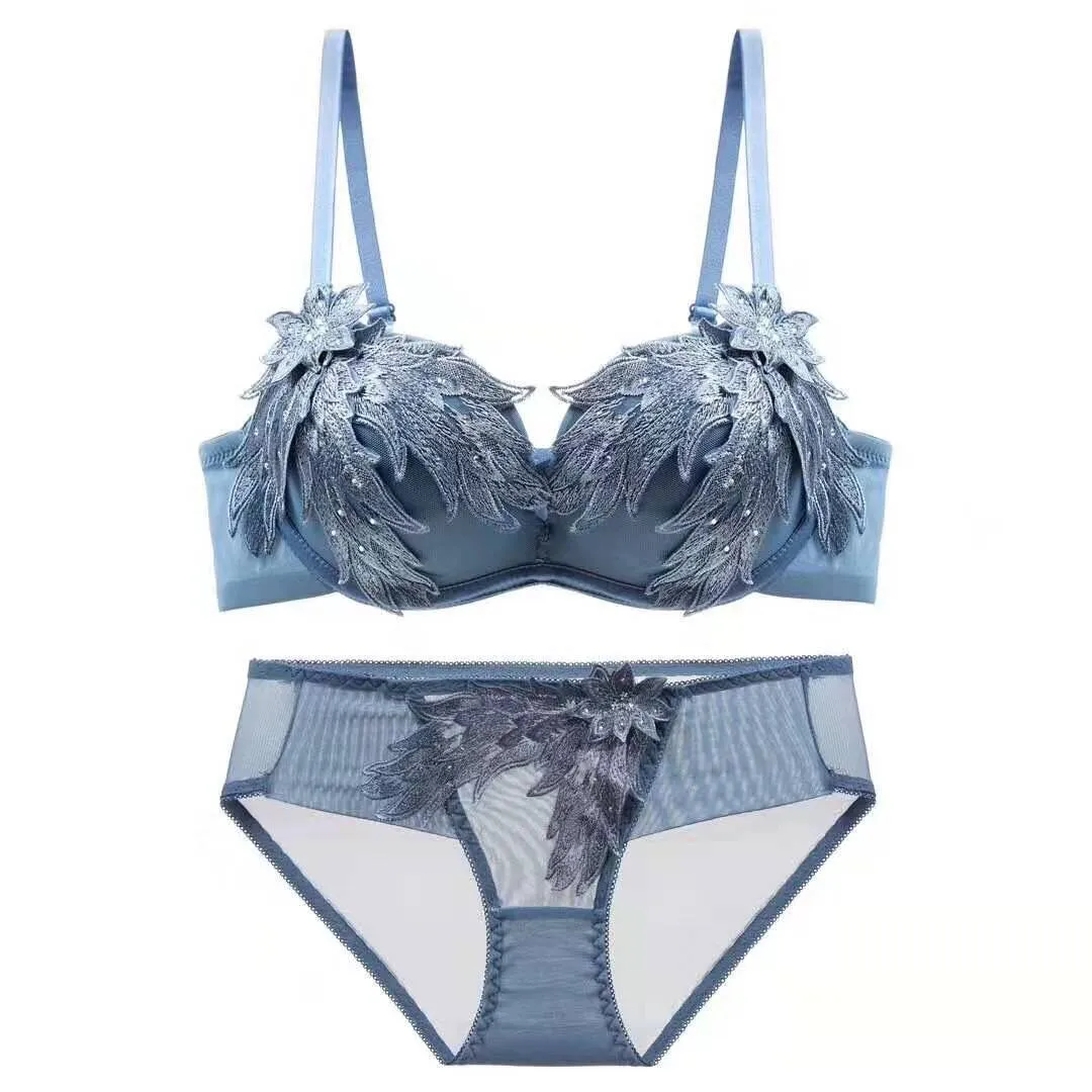 華やか 羽飾り ノンワイヤー A-Bカップ 単品販売可能 おしゃれ 美乳 ハミ肉ゼロ ブラ・ショーツセット