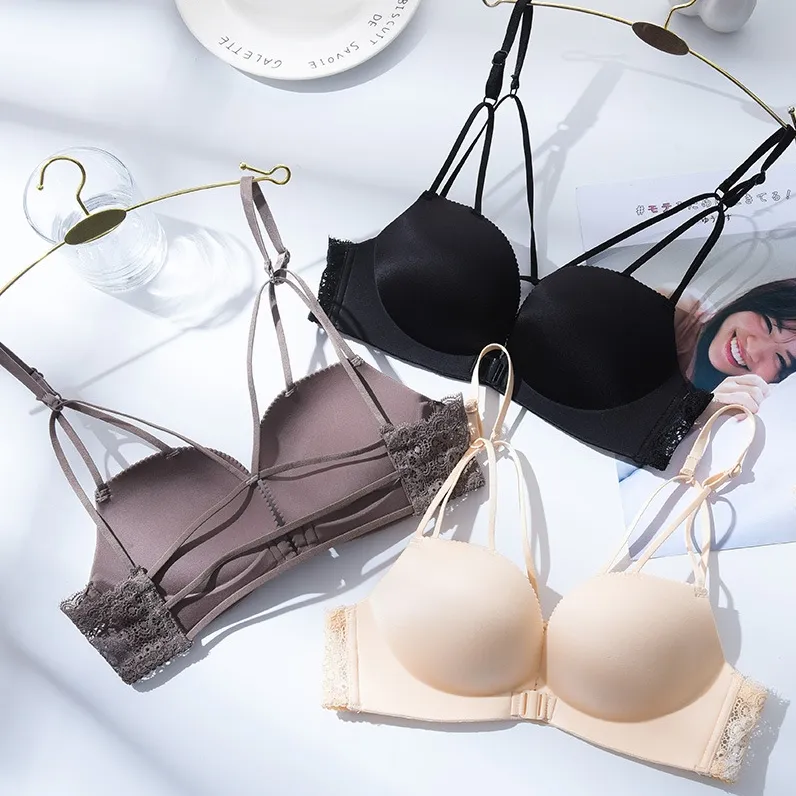 背中スッキリ 美胸 ノンワイヤー A-Bカップ レース フロントホック ブラ・ショーツセット