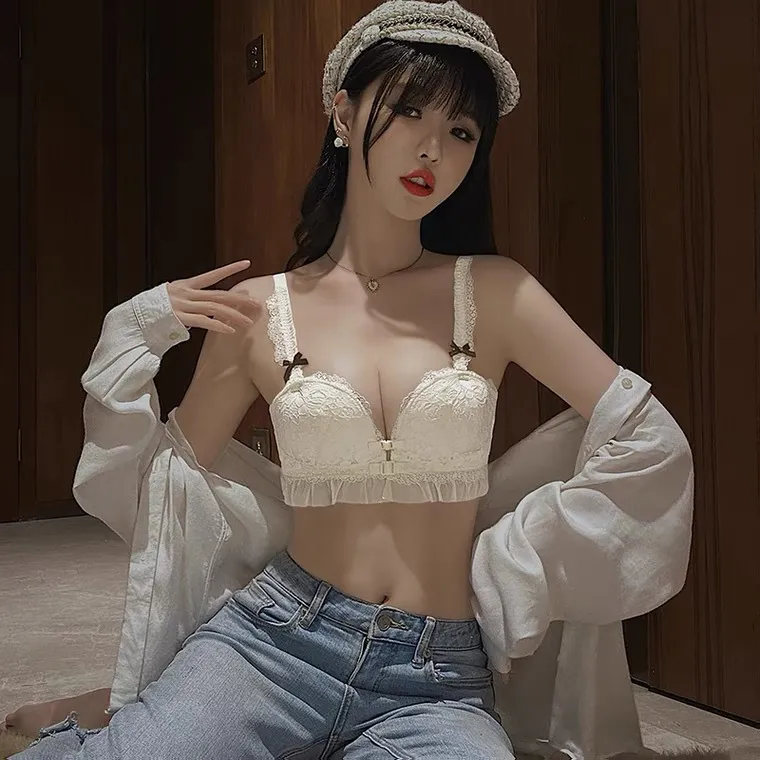 楽盛り フロントホック 谷間メイク レース 切り替え A-Bカップ ノンワイヤー 胸大きく見え リボン ブラ・ショーツセット