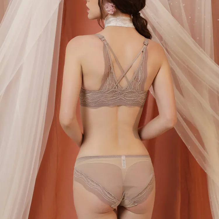 フロントホック 盛れる 楽ちん フランス式 高級感 A-Bカップ ノンワイヤー ブラ・ショーツセット