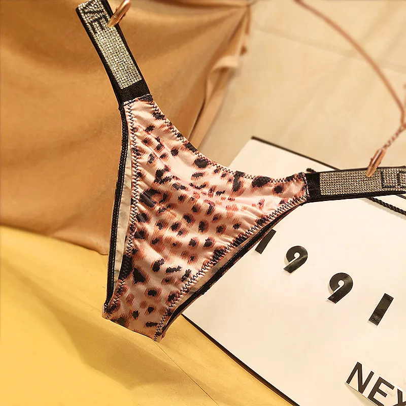 セクシー ヒョウ柄 ラインストーン 切り替え シルク 無地 柔らかい  美尻 Ｔバック・タンガ