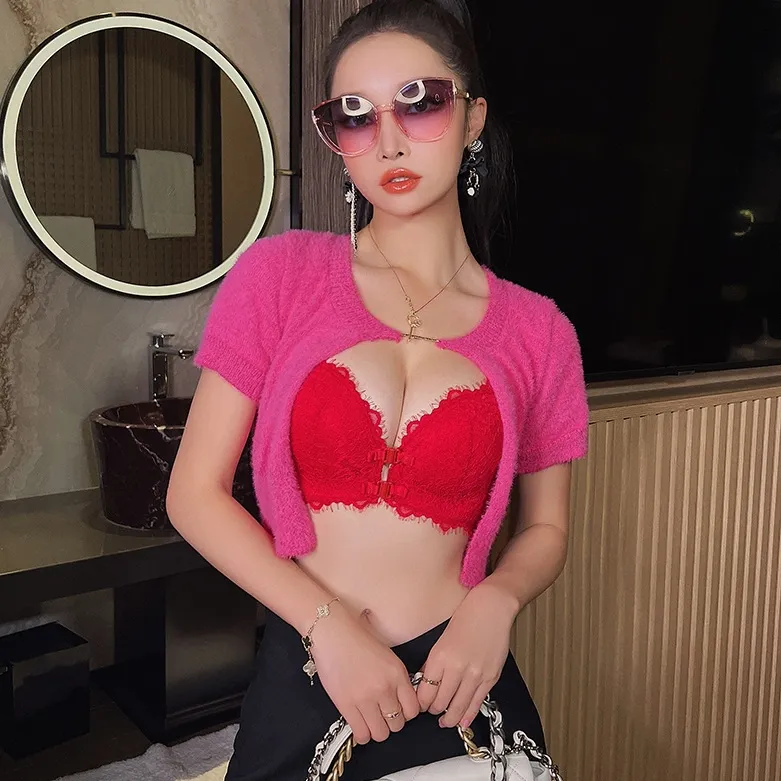 買わなきゃ損 背魅せデザイン フロントホック A-Bカップ レース ノンワイヤー  胸大きく見え ブラ・ショーツセット