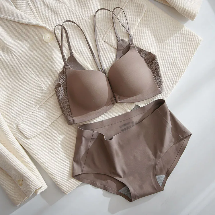 上品さたっぷり シームレス レース 背中魅せ B-Cカップ フロントホック 脇高 ブラ・ショーツセット
