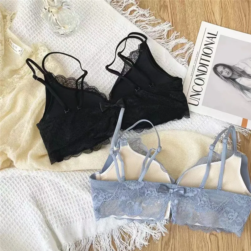 スウィート レース フロントホック B-Cカップ ノンワイヤー 背中魅せ リボン付き ブラ・ショーツセット