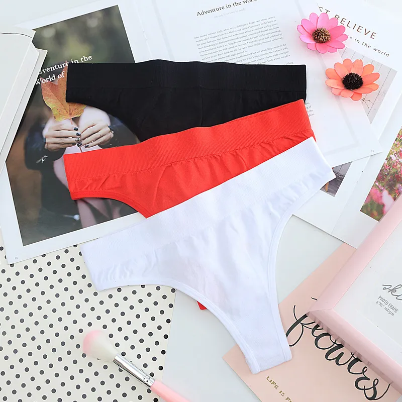 スポーツ風 シームレス お買い得 薄くて軽く ローウエスト 無地  Ｔバック・タンガ