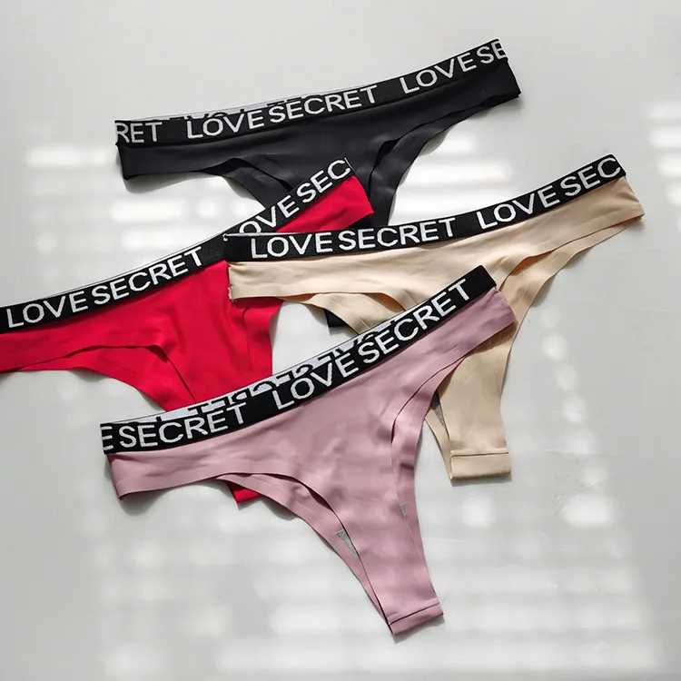 シームレス スポーツ風 伸縮性あり 切り替え ステルス アルファベット お洒落 Ｔバック・タンガ