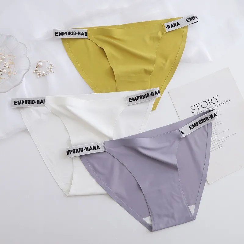 ストレッチ フィット感 9色 おしゃれ アルファベット シームレス 高通気 Tバック・タンガ