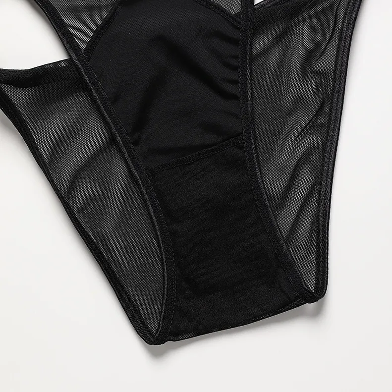 目を奪われる 透け感 高通気 運動 ランニング スポーツ系 シームレス Ｔバック・タンガ