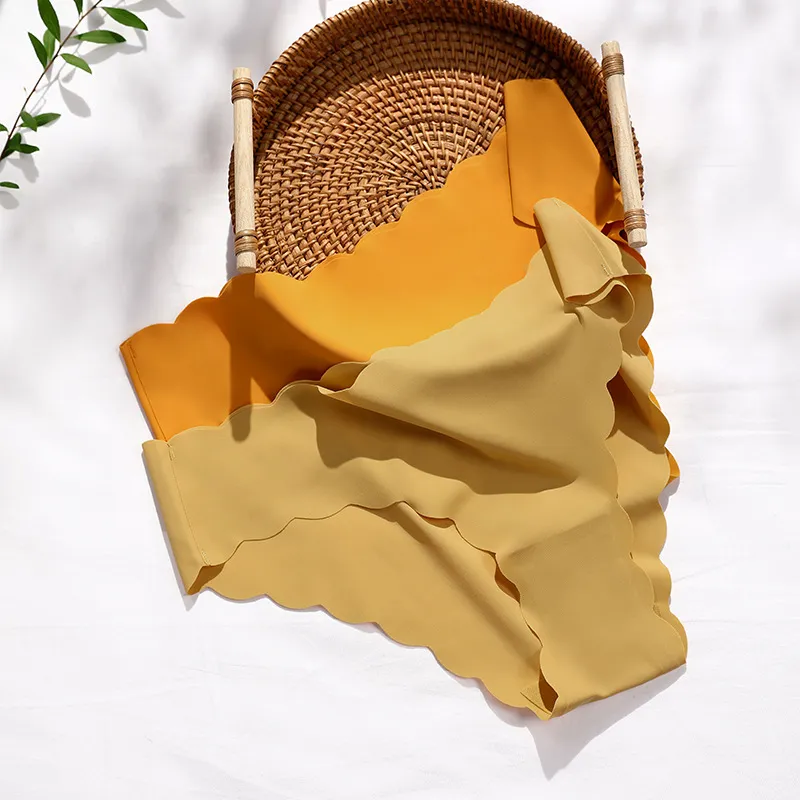 シームレス スポーツ風 通気性良い ステルス 無地 つけ心地 薄い Ｔバック・タンガ