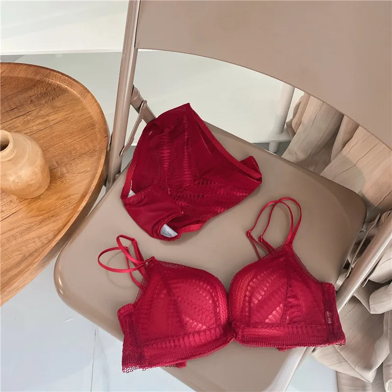 セクシー フロントホック ノンワイヤー A-Bカップ 切り替え 盛れる ブラ・ショーツセット