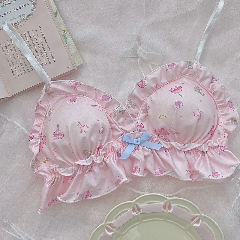 【カップル】無敵な可愛さ ノンワイヤー A-Cカップ ショーツ2点 プリント フリル ブラ・ショーツセット