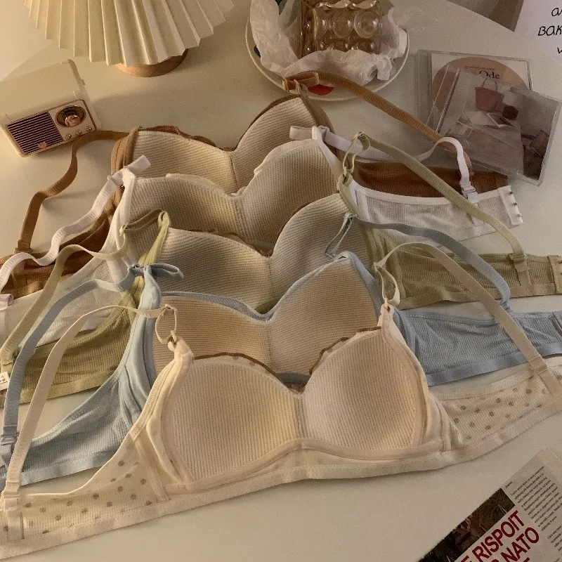 単品販売可能 締め付け感ゼロ 可愛い ドット柄 オシャレ A-Bカップ ノンワイヤー ブラ・ショーツセット