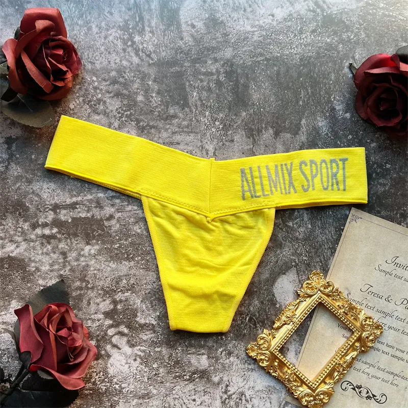 目を惹く アルファベット スポーツ 無地 ローウエスト しっかり クッション性 Ｔバック・タンガ