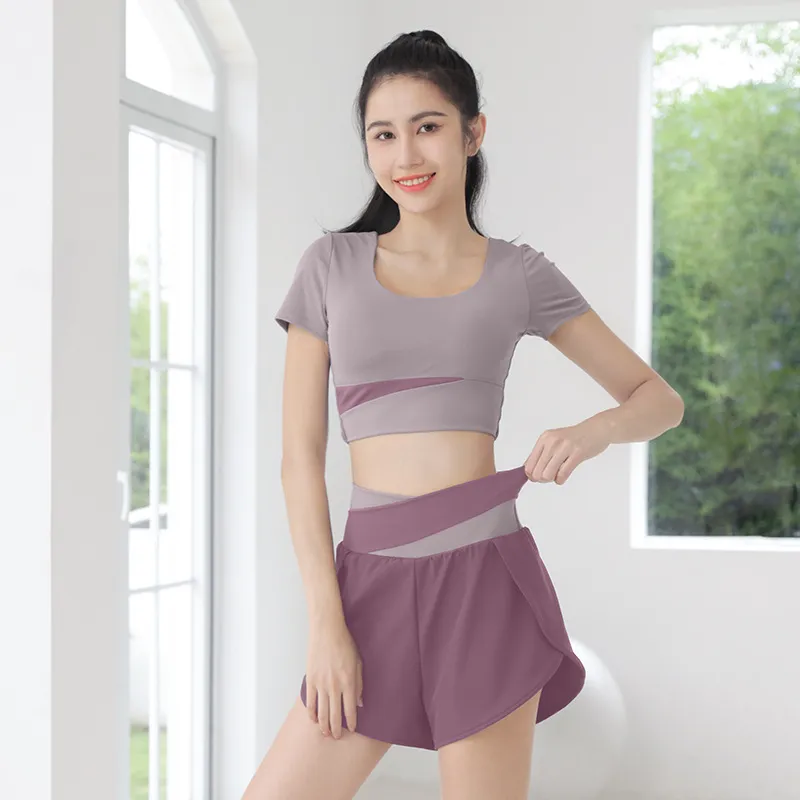通気性に富む スポーツ 切り替え ステルス 吸汗速乾 ファッション 単品販売可能 シンプル スリット ヨガ 上下セット
