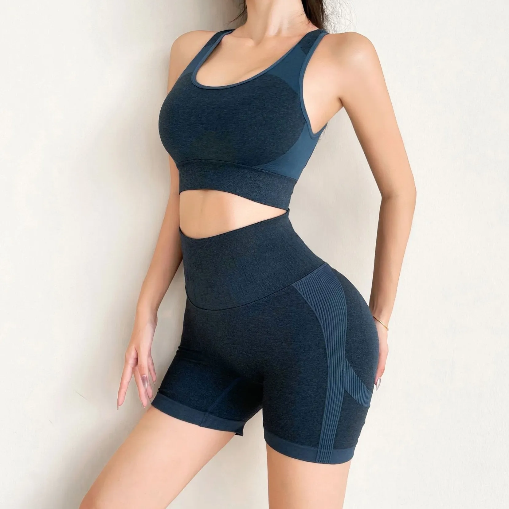 2点セット 激しい運動にも安心 ハイウエスト ショート丈  スポーツ ヨガセット