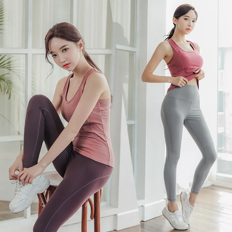 二点セット 動きやすい パッドあり ノースリーブ スポーツウェア ヨガセット