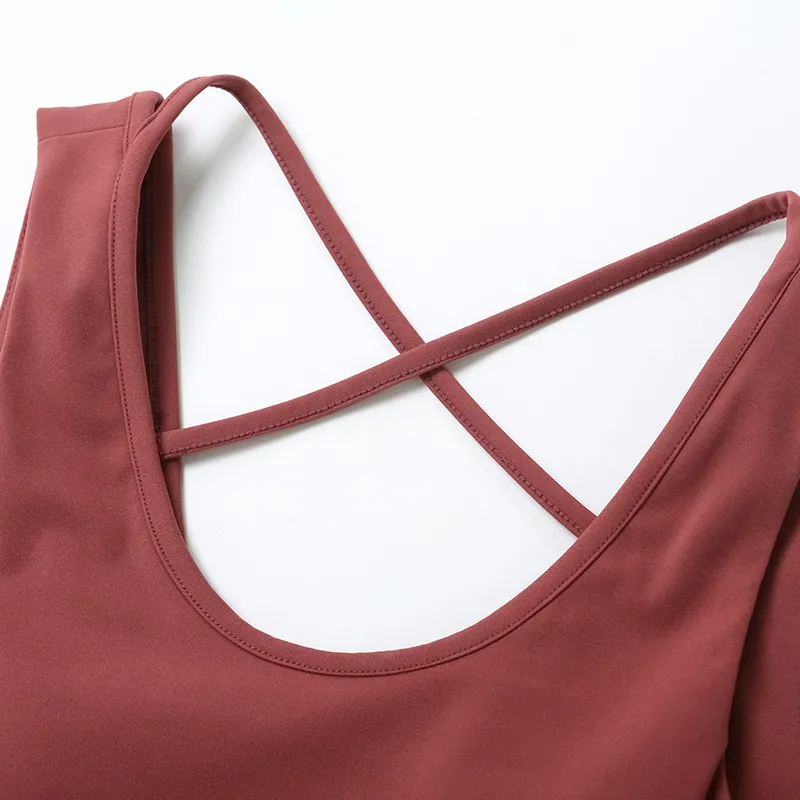 ２点セット 夏を楽しむ ノースリーブ ヨガ 背中魅せ クッション性 スポーツセット