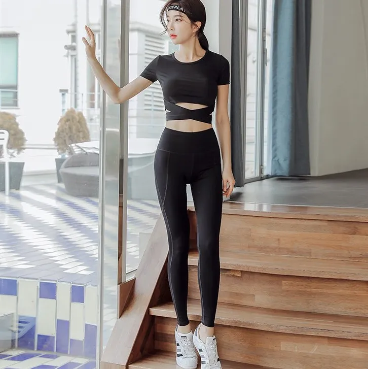大人気 フィット ストレッチ クロス ヨガウェア ジョギング スポーツセット