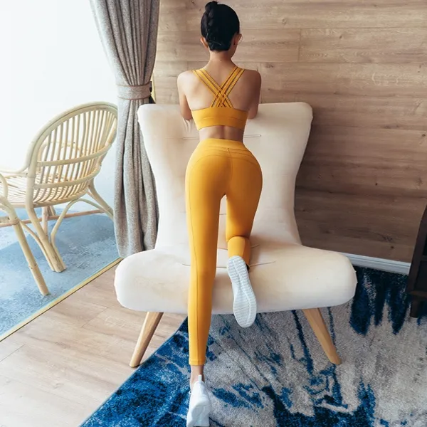 2点セット 無地  スポーツ 定番  Uネック 胸が揺れない スポーツセット