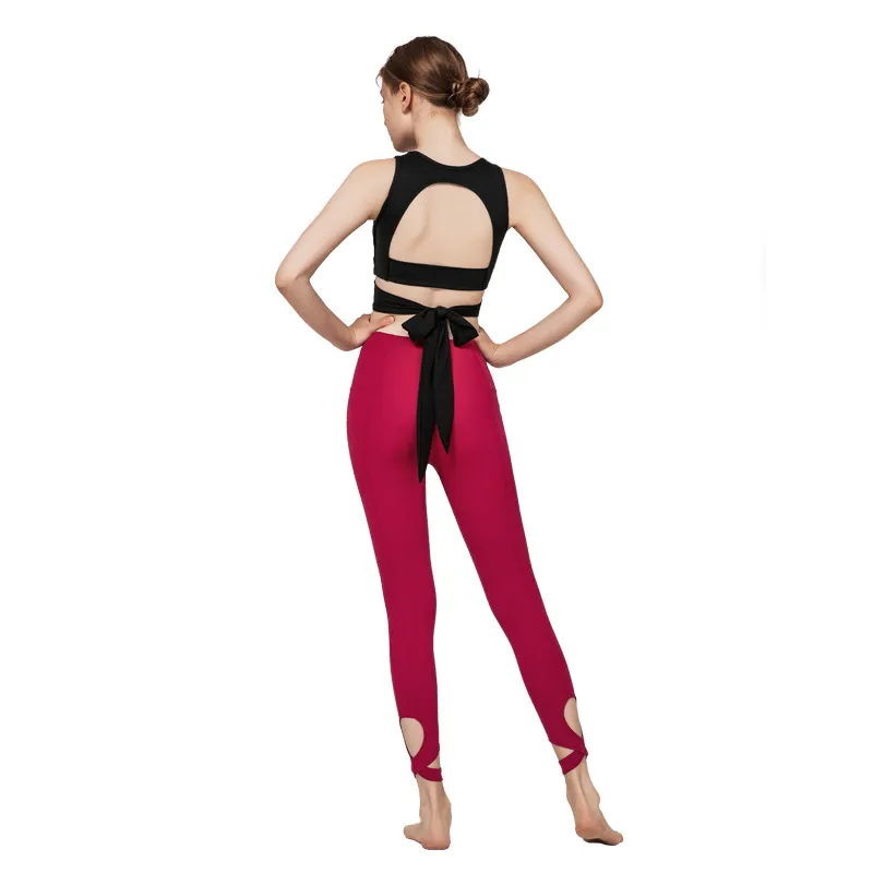 セクシー ボウタイ 透かし彫り 背中魅せ 無地 スポーツセット