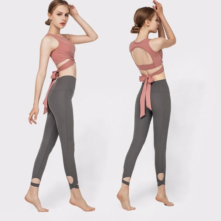 セクシー ボウタイ 透かし彫り 背中魅せ 無地 スポーツセット