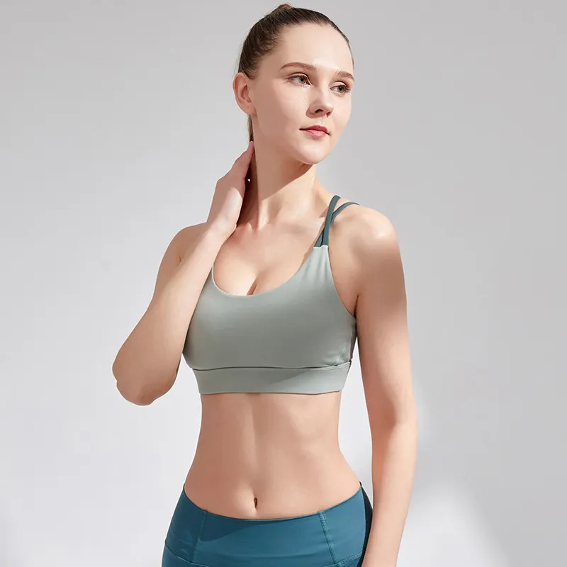 全5色 運動向き 無地 適度なフィット感 揺れを防いで サポートする ヨガ ブラ