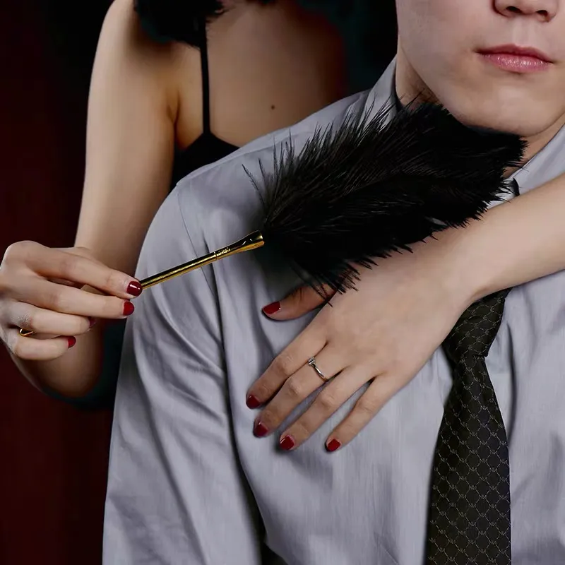 セクシー 誘惑 羽毛 夜の営み デート マンネリ解消 取り外し可能 携帯便利 エロアクセサリー
