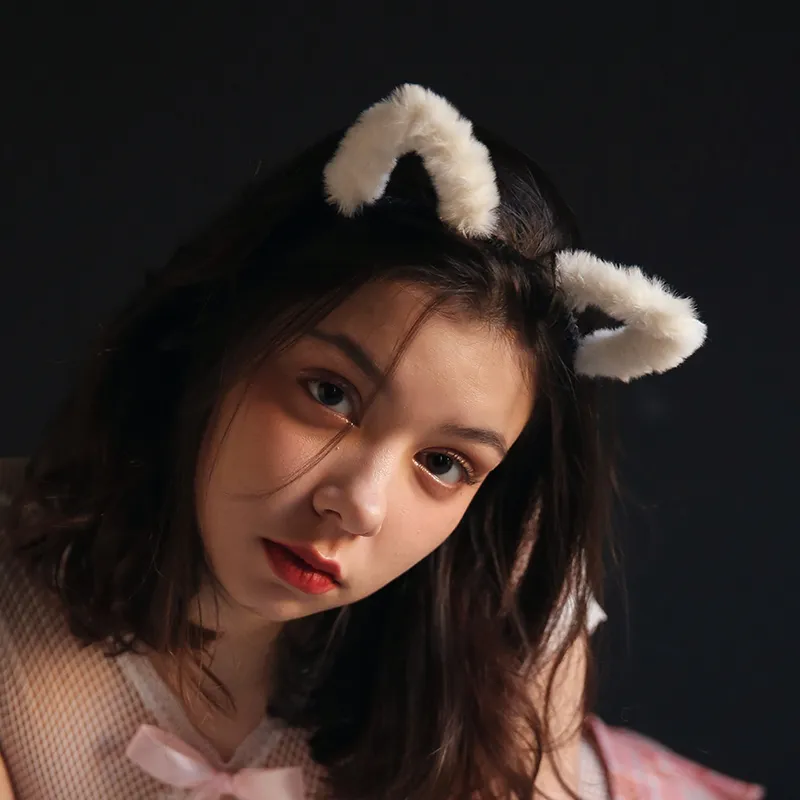 ネコちゃん 遊び心 コスプレ もこもこ 不規則形 キュート カチューシャ