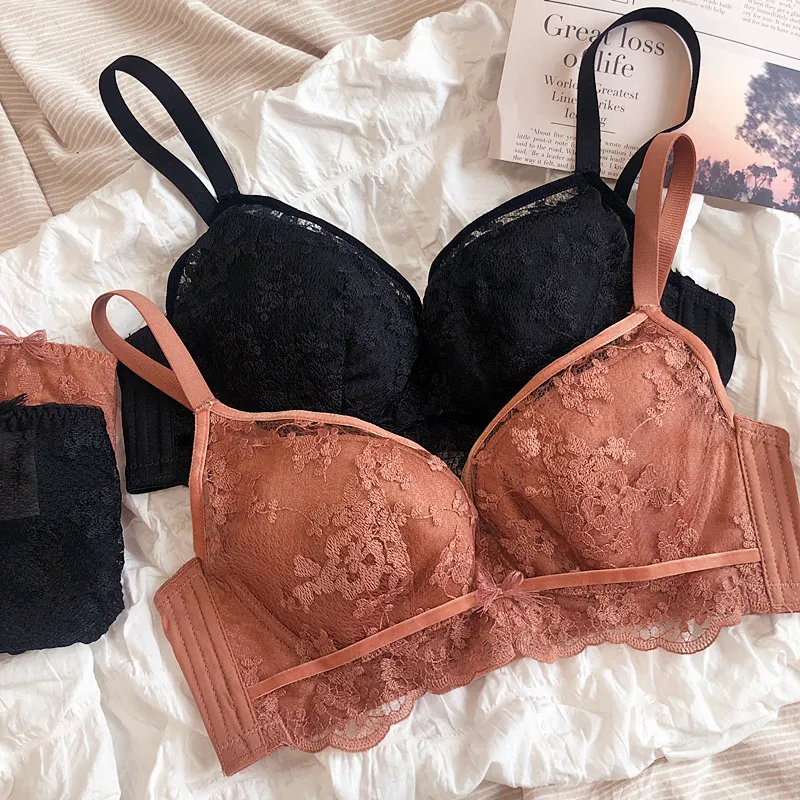好感度UP メッシュ 刺繡 レース 薄手 ワイヤー入り B-Cカップ 脇スッキリ 盛れる ブラ・ショーツセット