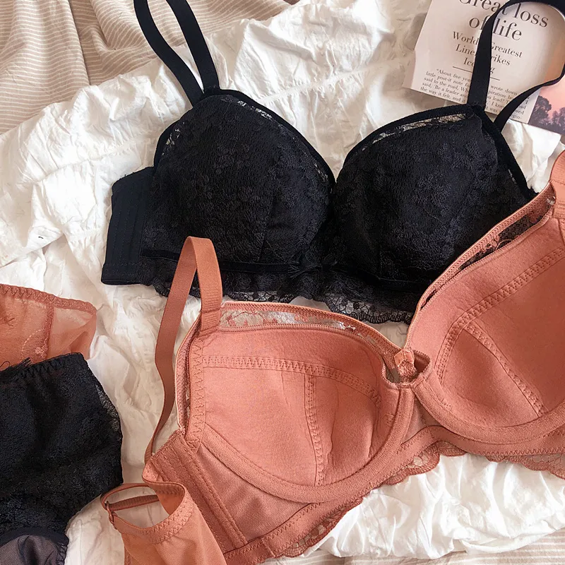 好感度UP メッシュ 刺繡 レース 薄手 ワイヤー入り B-Cカップ 脇スッキリ 盛れる ブラ・ショーツセット