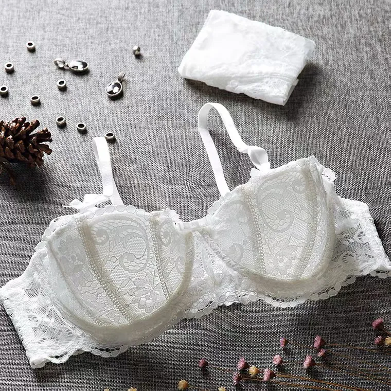 バストアップ 美胸 盛れる A-Cカップ セクシー ワイヤー入り 1/2カップ 超盛り ブラ・ショーツセット