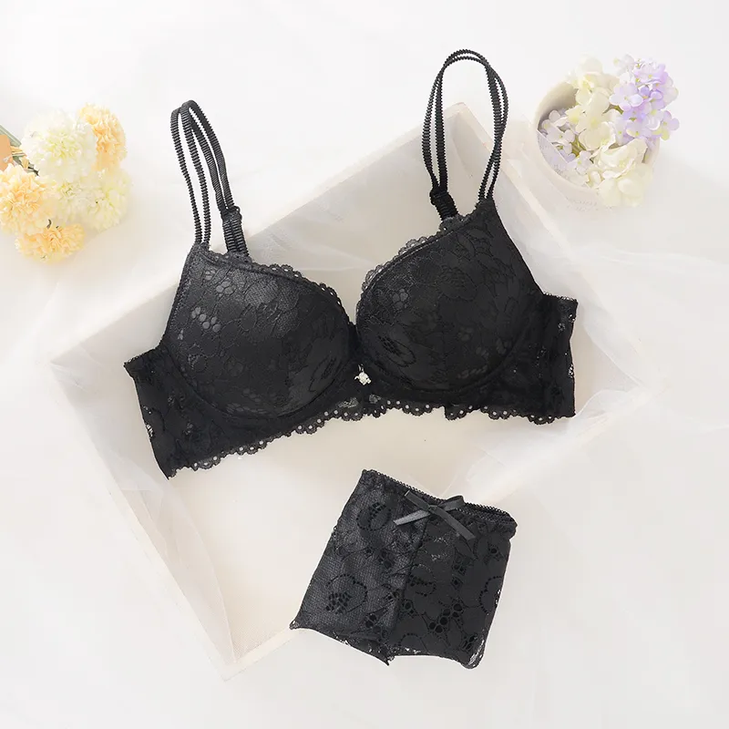 ボリュームUP 下垂防止 盛れる 美胸 A-Bカップ ワイヤー入り セクシー ブラ・ショーツセット