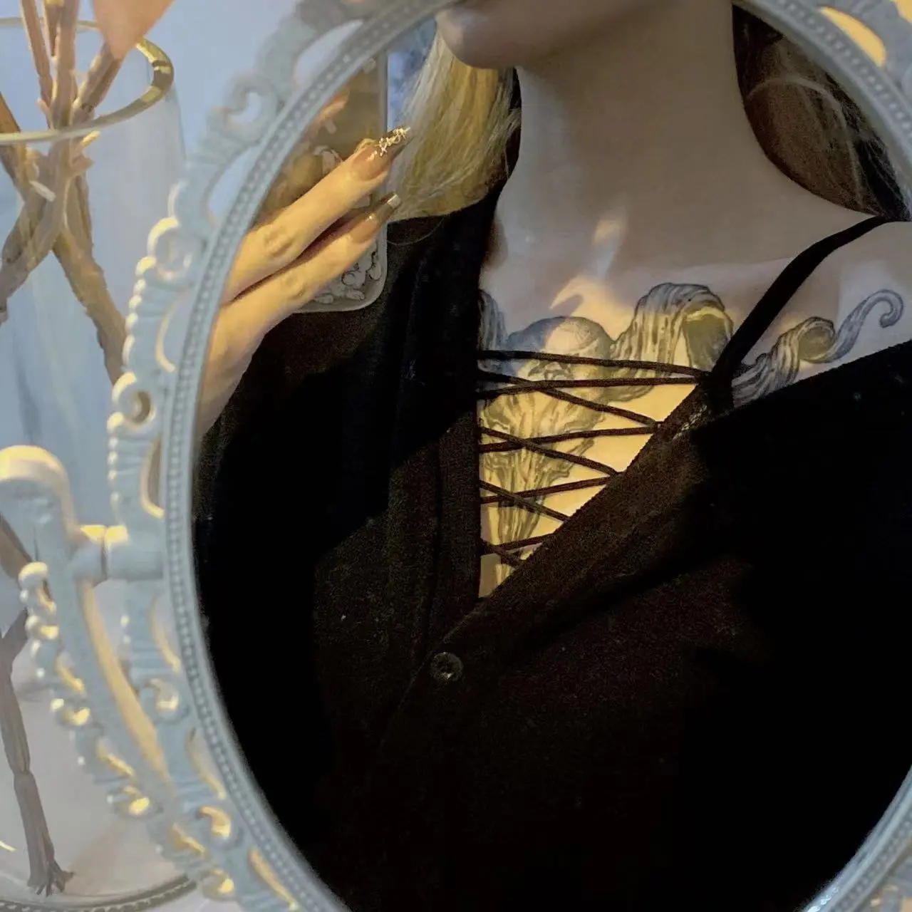 セクシー  レース 交差 ボウタイ ソフトワイヤー A-Cカップ 超薄め 透け透け ブラ・ショーツセット