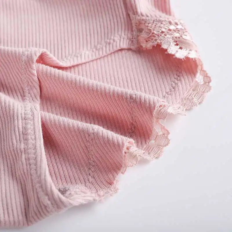 定番シンプル 学生用 肌触りいい ノンワイヤー 柔らかい スポーツ 無感 ステルス ブラ・ショーツセット