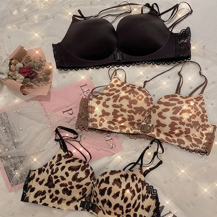 背中魅せ ヒョウ柄 フロントホック ノンワイヤー 脇高 A-Bカップ 胸大きく見え ブラ・ショーツセット