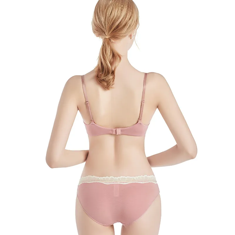 高見えデザイン ノンワイヤー エアリー A-Cカップ おしゃれ度アップ ブラ＆ショーツセット
