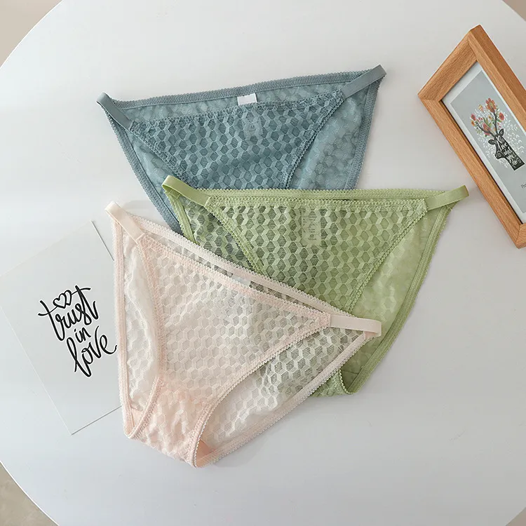 今季マストバイ 高通気性 スケスケ レース ローウェスト エロい セクシー 欧米風 Ｔバック・タンガ