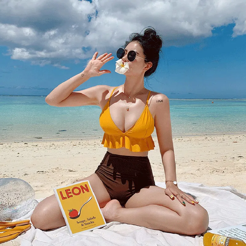 視線を奪う セクシー 透かし彫り 切り替え ギャザー飾り 韓国系オシャレ ビキニ