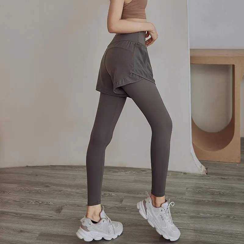 定番 ハイウエスト レイヤード 着痩せ お腹押さえ ヒップアップ 透け防止に ヨガパンツ