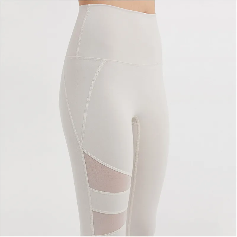 適度なフィット感 動きやすい 吸汗 通気 切り替え ヨガパンツ