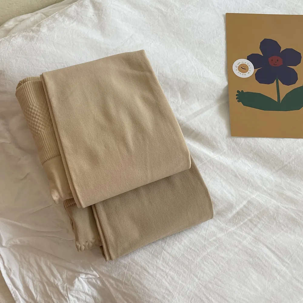 多色展開 オシャレ 美脚 タイツ 伸縮性 冬秋 着圧 一体式 無地 フェイクタイツ