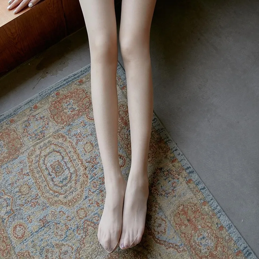 8色展開 着痩せ 春秋用 8D 通気性良い 好感度UP 無地 つけ心地 しっかり フェイクタイツ