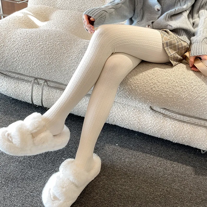 今季注目 レトロ 可愛い 無地 厚手  発熱 美脚 着圧 多色展開 オシャレ タイツフェイクタイツ