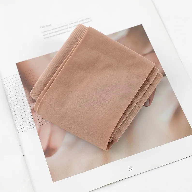 今季注目 ヒップアップ 着瘦せ 伸縮性  美脚 伝線しにくい 着圧 タイツ 一体式 フェイクタイツ