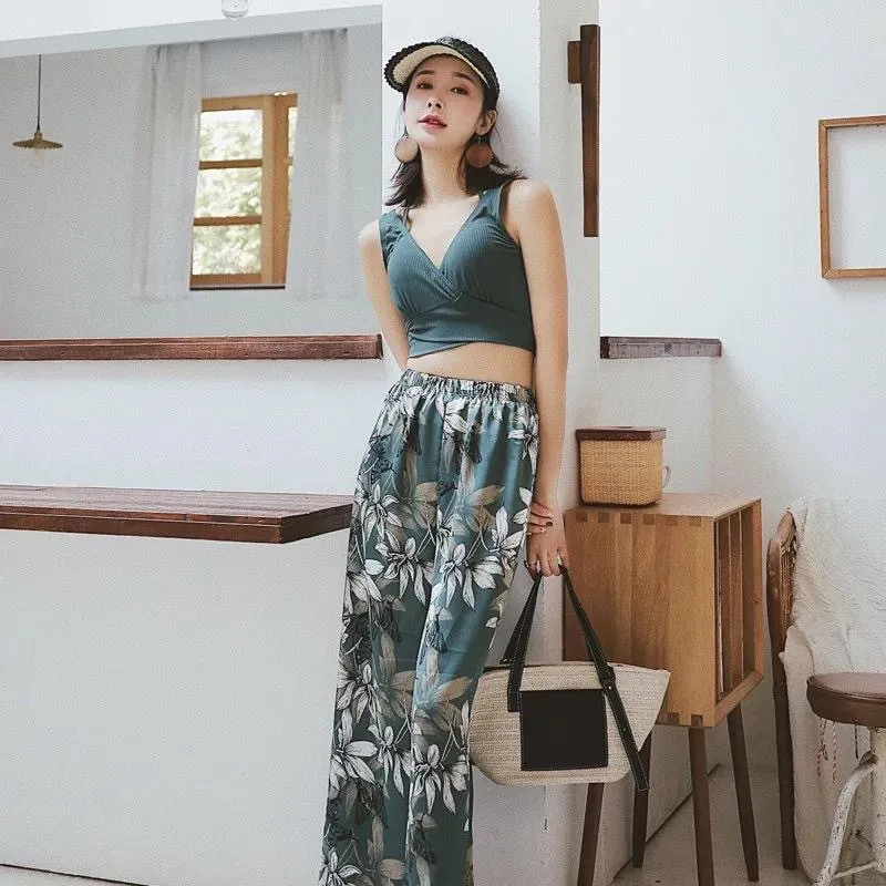 リゾート 3点セット ボヘミアンスタイル 体型カバー タンキニ プリント Vネック ビキニ